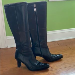 Circa Joan and David tall boots